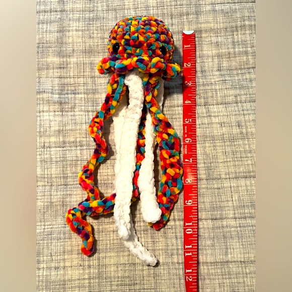 Handmade Crochet jellyfish Jelly fish ocean animal rainbow multi color NEW - Picture 5 of 5